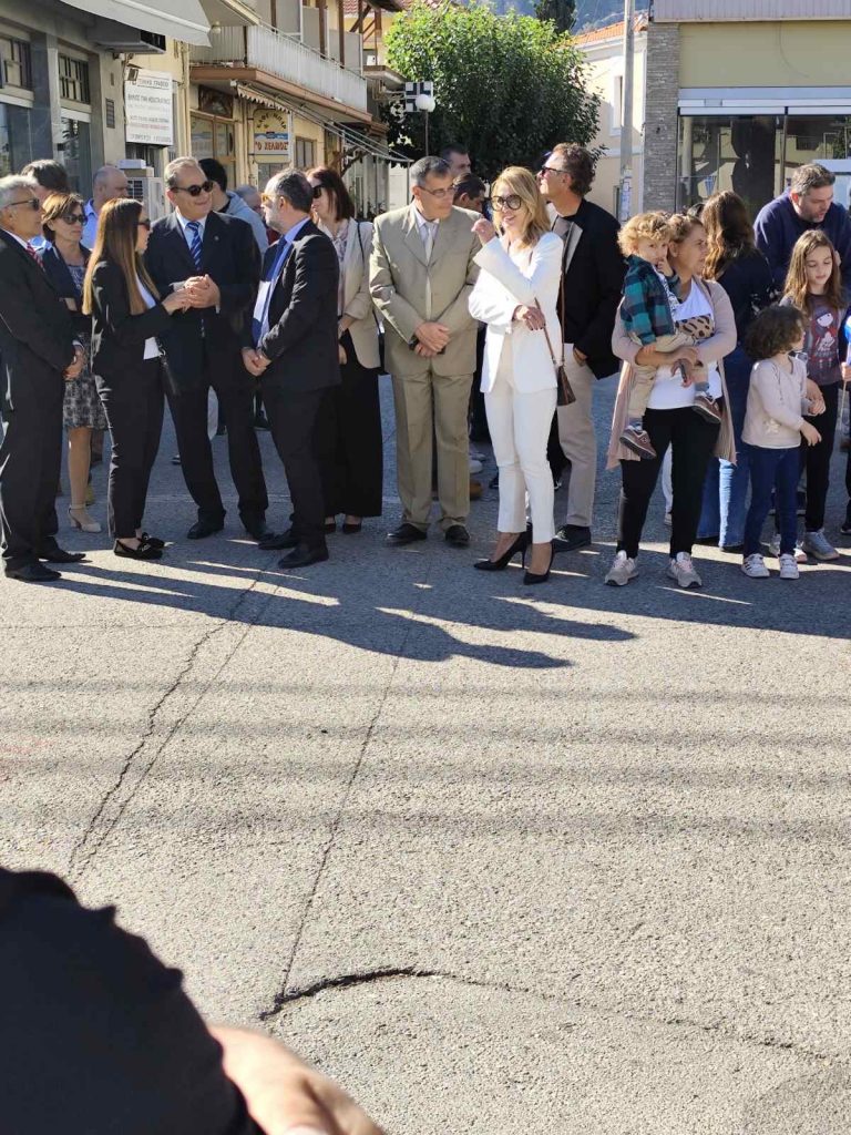 ΔΙΑΚΟΦΤΟ - ΦΩΤΟ: 84 χρόνια μετά το ΟΧΙ και τον αγώνα ενάντια στον φασισμό, η Ελλάδα ατενίζει με αισιοδοξία και θάρρος το μέλλον της*