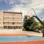 ΠΑΤΡΑ: Χειροπέδες σε 17χρονο σε σχολείο