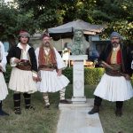 Αγημα Παναγιώτης Καρατζάς: Αναπαράσταση της υπογραφής της συνθήκης παράδοσης της Πόλης στον Μαιζόν