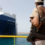 Wall Street Journal: Η Ρωσία «βοήθησε» τους Χούθι της Υεμένης να επιτεθούν σε δυτικά πλοία