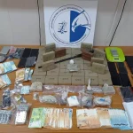 Σπείρα είχε γεμίσει με ηρωίνη την Αττική – 9 συλλήψεις και κέρδη πάνω από 350.000 ευρώ
