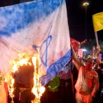 Ανάλυση New York Times: Πόλεμος επιβίωσης με τέσσερις εχθρούς για το Ισραήλ - Γιατί επιτέθηκε με 200 πυραύλους το Ιράν