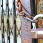ΑΧΑΪΑ: Αναμένεται "τσουνάμι" λουκέτων για βιοτέχνες και τεχνικά επαγγέλματα