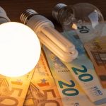 Ράλι στη χονδρική τιμή ρεύματος – Πάνω από 62% η αύξηση από το καλοκαίρι