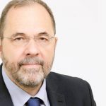 Ο Μαρίνος Σκανδάμης αποχαιρετά τον Δημήτρη Καλογερόπουλο