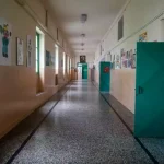 Λαύριο: Σάλος από τη διανομή φυλλαδίου κατά ομοφυλοφίλων από καθηγητή θρησκευτικών – «Είναι χειρότεροι από δολοφόνους»
