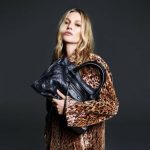 Πώς η τσάντα Balenciaga Le City έγινε αντικείμενο λατρείας