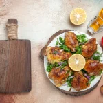 Συνταγή για κοτόπουλο με σκόρδο του Jamie Oliver – Έτοιμο σε 18 λεπτά και τέλειο για το φθινόπωρο