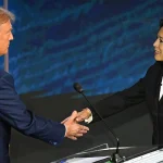Αμερικανικές εκλογές 2024 - BBC: Αγωνία στους Δημοκρατικούς για τις επιδόσεις Χάρις όσο ο Τραμπ κερδίζει έδαφος
