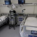 Κορονοϊός: Μείωση σε θανάτους και διασπορά
