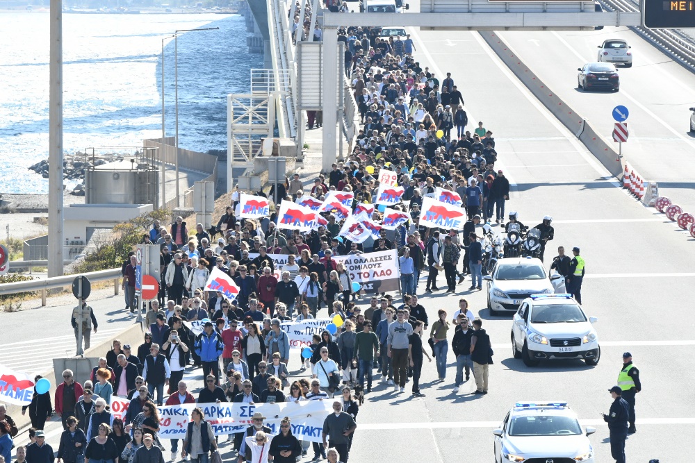 Μεγάλη κινητοποίηση στη Γέφυρα: ΌΧΙ στο Αιολικό Πάρκο στον Πατραϊκό - (ΦΩΤΟΓΡΑΦΙΕΣ)