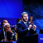 «Σκληρό ροκ» με το Μαξίμου