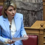 ΕΠΙΘΕΣΗ ΤΗΣ ΧΡΙΣΤΙΝΑΣ ΑΛΕΞΟΠΟΥΛΟΥ ΣΤΟΝ ΑΝΤΩΝΗ ΣΑΜΑΡΑ: Είναι ανθέλληνας!