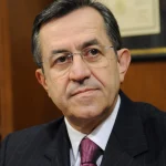 Τιμή στον Βαρδή Βαρδινογιάννη: Έναν Στυλοβάτη της Ελληνικής Κοινωνίας