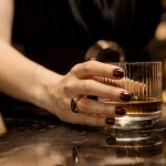 Ποιο πλάσμα τρέφεται σχεδόν αποκλειστικά με αλκοόλ χωρίς να μεθάει