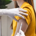 Εθνικό Σύστημα Υγείας: Καιρός... για εμβόλια και τεστ - «Καμπανάκι» για τη γρίπη, ποιες είναι οι ομάδες υψηλού κινδύνου