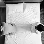 Σεξ μετά την απιστία: Τι να κάνετε αν δεν καταφέρετε να συνδεθείτε ξανά ερωτικά