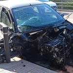 Τροχαίο στο Φάληρο: Αυτοκίνητο σύρθηκε 50 μέτρα, διαλύθηκε στις γραμμές του Τραμ