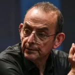 Ο Κωνσταντίνος Μάγνης γράφει για το νέο βιβλίο του Βασίλη Λαδά