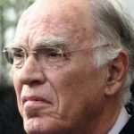 Βασίλης Λεβέντης: «Διαψεύδω πως κινδύνευσα να πεθάνω, ζω»
