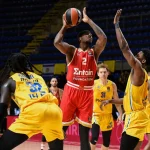 Μακάμπι - Ολυμπιακός 91-94: Απόδραση από το Βελιγράδι με Βεζένκοφ και Φουρνιέ