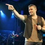 Αντώνης Ρέμος: Ο κόσμος έχει εκπαιδευτεί στα social, στο ποιος θα πει τη μεγαλύτερη κακία για τα σχόλια και τα likes