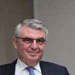 Τσακλόγλου: Ποιοι συνταξιούχοι δικαιούνται το έκτακτο επίδομα τα Χριστούγεννα