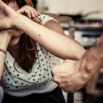ΑΓΡΙΟ ΞΥΛΟ ΑΠΟ ΠΑΤΡΙΝΟ ΝΑΥΤΙΚΟ: Χτύπησε άσχημα τη γυναίκα του, γνωστή έμπορο της Πάτρας