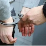 Ζητούσε χρήματα από τον γείτονα του για να μην τον καταγγείλει