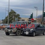 ΔΕΙΤΕ ΦΩΤΟ: Τροχαίο Ακρωτηρίου και Γλαύκου - Επί τόπου το ΕΚΑΒ
