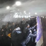 Γεωργία: Τρίτη συνεχόμενη νύχτα διαδηλώσεων - Χιλιάδες φιλοευρωπαίοι βγήκαν στους δρόμους της Τιφλίδας