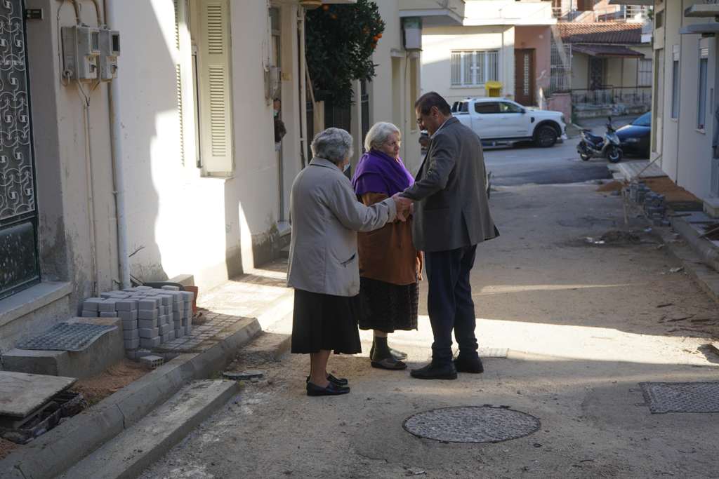 ΚΩΣΤΑΣ ΠΕΛΕΤΙΔΗΣ: Επισκέφθηκε τις γειτονιές Βλατερού και Γούβας - ΦΩΤΟ