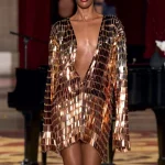 Μεταλλικά party φορέματα για τα πιο αστραφτερά looks των γιορτών