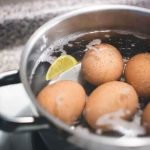 Τρελές αυξήσεις στις τιμές των αβγών – Ο ρόλος της γρίπης των πτηνών
