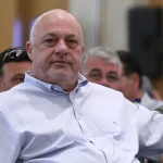 Αχιλλέας Μπέος: Ποιος θα με κρίνει; Ο Τσαλίκης η λουλού; - Τι απάντησε ο τραγουδιστής