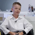 Viral ο μαθητής Γυμνασίου που διακρίθηκε στην Αστροφυσική - «Τα παιδιά χάνουν τον προσανατολισμό τους, ασχολούνται μόνο με likes»