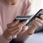 Επεκτείνεται η χρήση IRIS κατά 500 ευρώ για πληρωμές προς επιχειρήσεις
