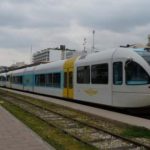 Πάτρα: Ανήλικα πετούσαν πέτρες στον Προαστιακό
