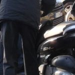 ΠΡΑΤΗΡΙΟΥΧΟΙ ΚΑΥΣΙΜΩΝ: Δεν θα βάζουν βενζίνη σε δίκυκλα αν ο οδηγός δεν φοράει κράνος