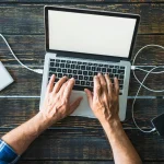 Voucher για laptop και tablet: Ποιοι δικαιούνται επιταγές έως 1.600 ευρώ – Πότε λήγει η προθεσμία για τις αιτήσεις