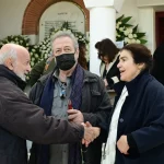 Το τελευταίο αντίο στον Κώστα Γεωργουσόπουλο: Πλήθος κόσμου αποχαιρέτησε τον κριτικό θεάτρου και συγγραφέα