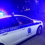 Έκρηξη από γκαζάκια σε είσοδο πολυκατοικίας στη Γλυφάδα