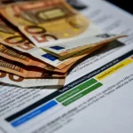 Ενέργεια: Στους τρεις απλήρωτους λογαριασμούς «καίγονται» οι καταναλωτές – Πώς θα μπλοκάρονται οι μετακινήσεις σε άλλο πάροχο για κακοπληρωτές