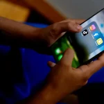 Kids Wallet: «Τα παιδιά πρέπει να αναμετρηθούν με τη μοναξιά τους, οι γονείς να επιδείξουν ψυχραιμία» λένε οι ειδικοί