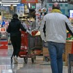 ΛΕΝΕ ΓΙΑ ΜΕΙΩΣΕΙΣ ΤΙΜΩΝ... κι όμως έρχονται αυξήσεις!