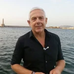 Τάσος Δούσης: Αν ήμουν ομοφυλόφιλος θα το έλεγα μόνος μου
