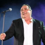 Βασίλης Καρράς: Ακόμα και την τελευταία στιγμή πίστευε ότι κάτι θα αλλάξει, αποκάλυψε ο συγγραφέας της βιογραφίας του