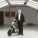 NOOS: Ερχεται το πρώτο ηλεκτρικό scooter «made in Greece»