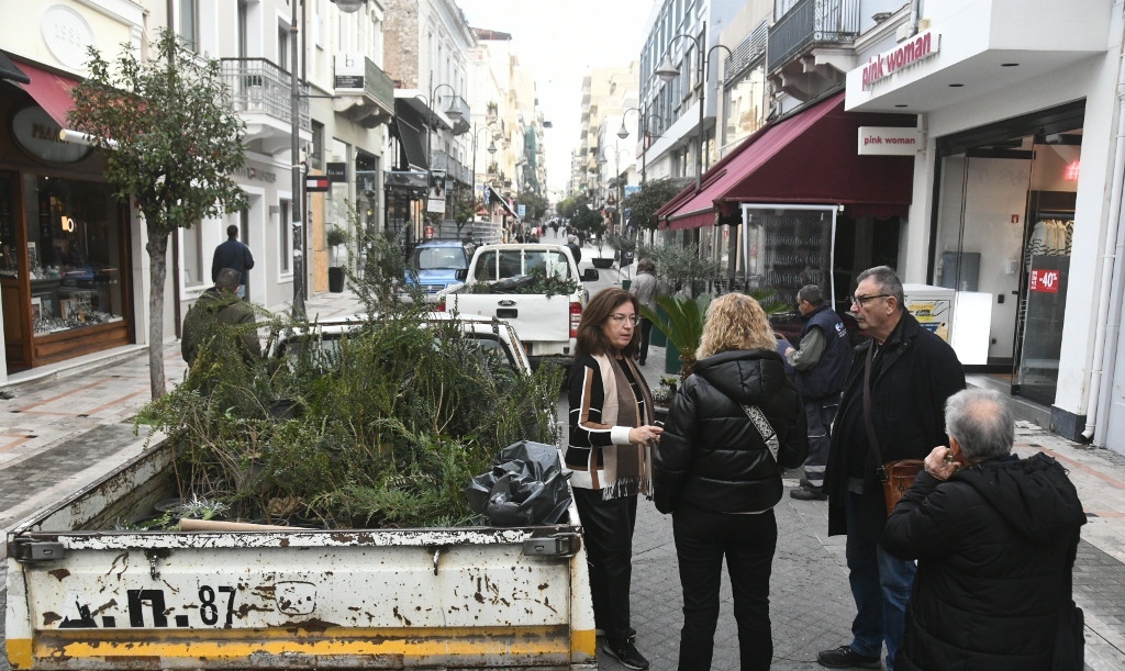 ΠΑΤΡΑ: Ιδού οι νέες ζαρντινιέρες που τοποθετεί ο Δήμος