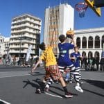 ΠΑΤΡΑ: Έβαλαν καρναβαλικά τρίποντα σε ατμόσφαιρα γιορτής! (φωτο)